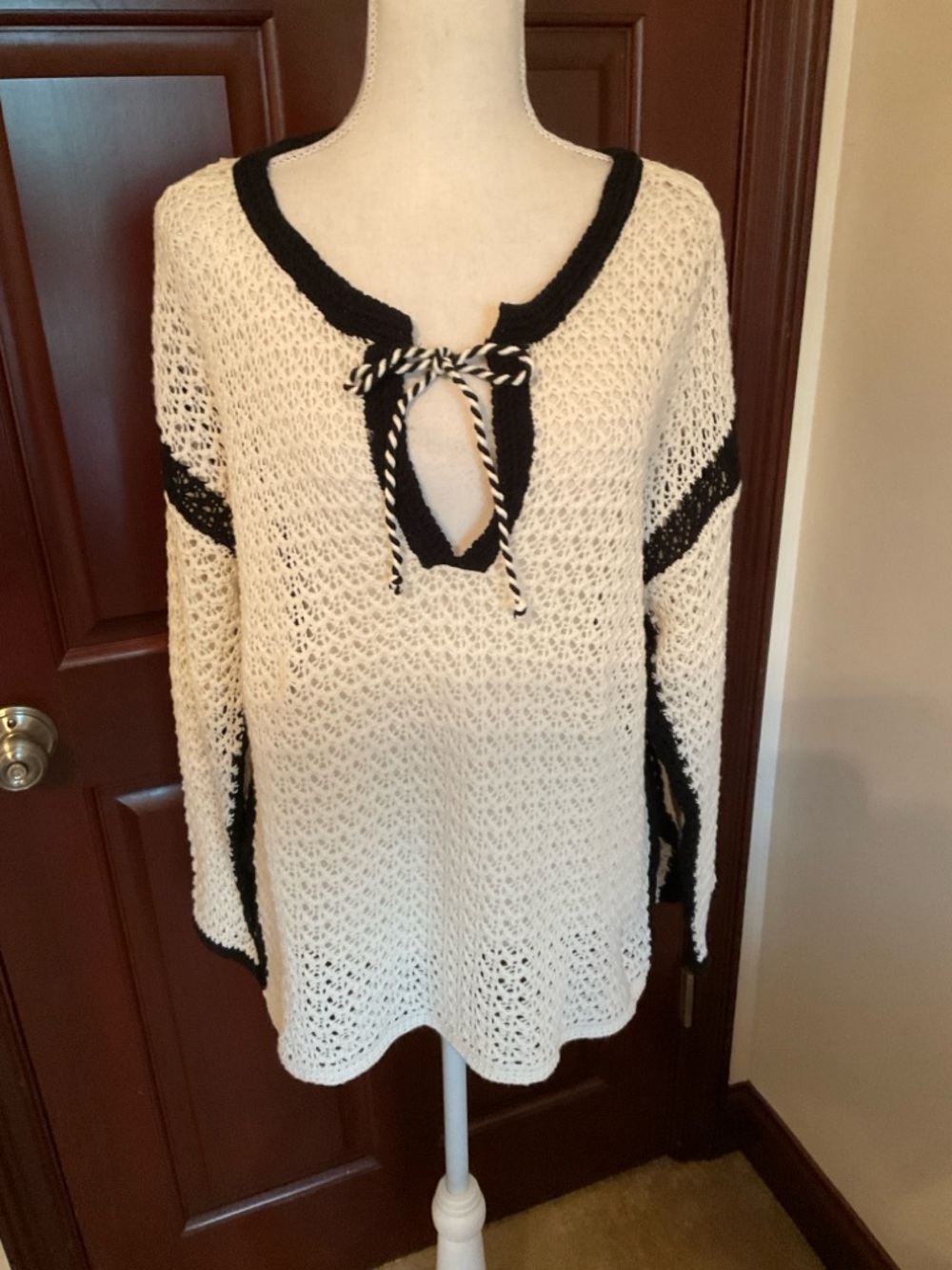 Lucky Brand Sweater. Sz. Large